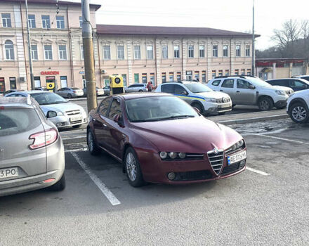 Красный Альфа Ромео 159, объемом двигателя 2.2 л и пробегом 157 тыс. км за 4000 $, фото 21 на Automoto.ua