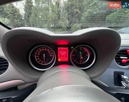 Червоний Альфа Ромео 159, об'ємом двигуна 1.9 л та пробігом 241 тис. км за 5200 $, фото 34 на Automoto.ua