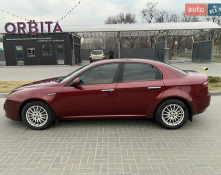 Красный Альфа Ромео 159, объемом двигателя 2.2 л и пробегом 157 тыс. км за 4000 $, фото 28 на Automoto.ua