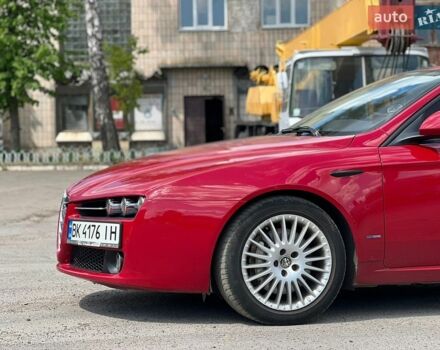 Червоний Альфа Ромео 159, об'ємом двигуна 2.39 л та пробігом 265 тис. км за 5250 $, фото 2 на Automoto.ua