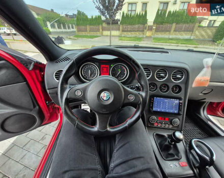 Альфа Ромео 159 2007 в Ровно на Automoto.ua Красный Альфа Ромео 159, объемом двигателя 2.39 л и пробегом 2 тыс. км за 5849 $, фото 27 на Automoto.ua