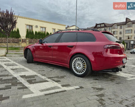 Альфа Ромео 159 2007 в Ровно на Automoto.ua Красный Альфа Ромео 159, объемом двигателя 2.39 л и пробегом 2 тыс. км за 5849 $, фото 2 на Automoto.ua
