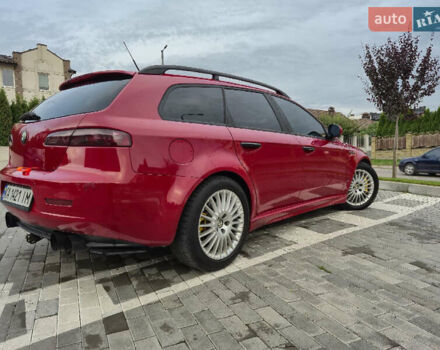 Альфа Ромео 159 2007 в Ровно на Automoto.ua Красный Альфа Ромео 159, объемом двигателя 2.39 л и пробегом 2 тыс. км за 5849 $, фото 4 на Automoto.ua