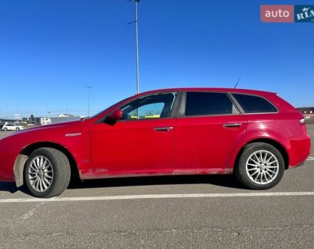 Красный Альфа Ромео 159, объемом двигателя 1.9 л и пробегом 300 тыс. км за 6000 $, фото 6 на Automoto.ua