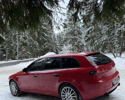 Червоний Альфа Ромео 159, об'ємом двигуна 2.39 л та пробігом 265 тис. км за 8300 $, фото 4 на Automoto.ua