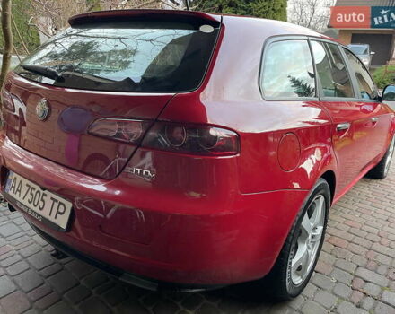 Червоний Альфа Ромео 159, об'ємом двигуна 2 л та пробігом 272 тис. км за 8900 $, фото 5 на Automoto.ua