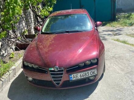 Альфа Ромео 159 2007 у Дніпро (Дніпропетровську) на Automoto.ua Червоний Альфа Ромео 159, об'ємом двигуна 2.2 л та пробігом 190 тис. км за 5300 $, фото 1 на Automoto.ua