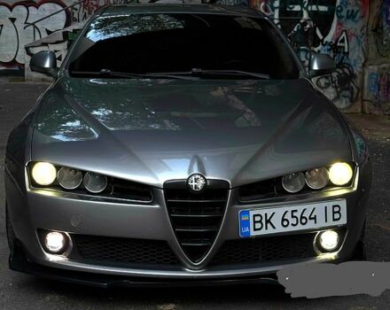 Сірий Альфа Ромео 159, об'ємом двигуна 1.9 л та пробігом 300 тис. км за 5600 $, фото 4 на Automoto.ua