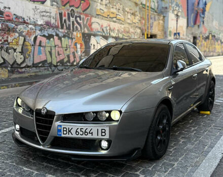 Сірий Альфа Ромео 159, об'ємом двигуна 1.91 л та пробігом 297 тис. км за 5899 $, фото 3 на Automoto.ua