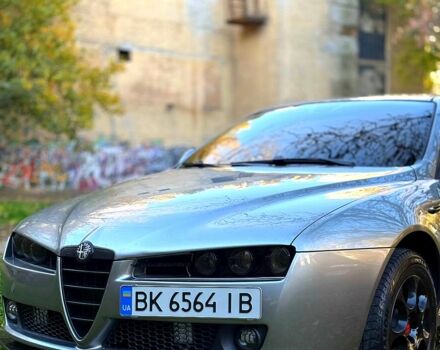 Сірий Альфа Ромео 159, об'ємом двигуна 1.9 л та пробігом 300 тис. км за 5600 $, фото 2 на Automoto.ua