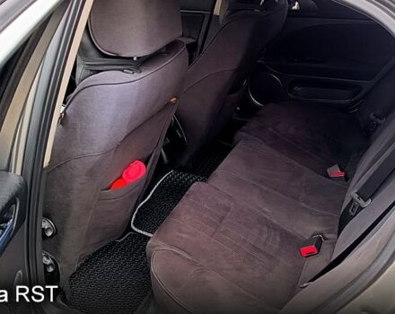 Сірий Альфа Ромео 159, об'ємом двигуна 1.9 л та пробігом 300 тис. км за 5600 $, фото 10 на Automoto.ua