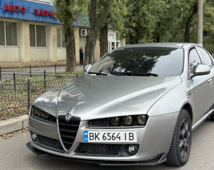 Сірий Альфа Ромео 159, об'ємом двигуна 1.91 л та пробігом 297 тис. км за 5899 $, фото 29 на Automoto.ua