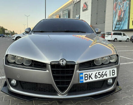 Сірий Альфа Ромео 159, об'ємом двигуна 1.91 л та пробігом 297 тис. км за 5899 $, фото 12 на Automoto.ua