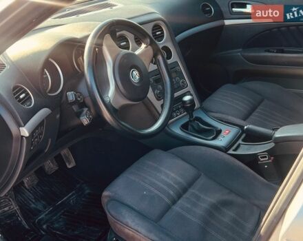 Серый Альфа Ромео 159, объемом двигателя 1.86 л и пробегом 333 тыс. км за 4800 $, фото 13 на Automoto.ua