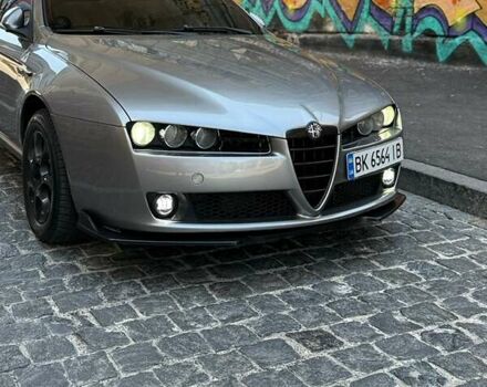 Сірий Альфа Ромео 159, об'ємом двигуна 1.91 л та пробігом 297 тис. км за 5899 $, фото 1 на Automoto.ua