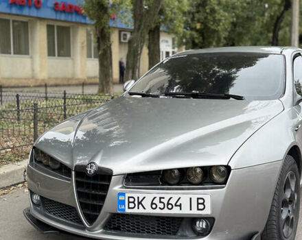 Сірий Альфа Ромео 159, об'ємом двигуна 1.91 л та пробігом 297 тис. км за 5899 $, фото 34 на Automoto.ua