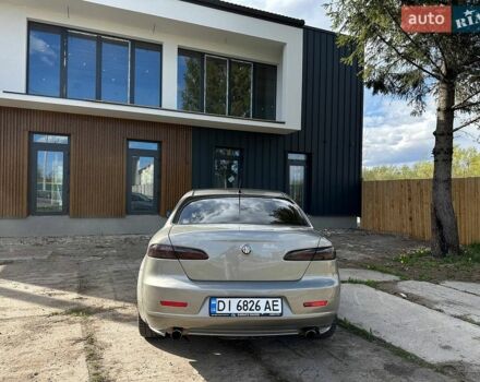 Серый Альфа Ромео 159, объемом двигателя 2.2 л и пробегом 270 тыс. км за 4800 $, фото 4 на Automoto.ua