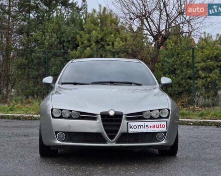 Сірий Альфа Ромео 159, об'ємом двигуна 1.9 л та пробігом 330 тис. км за 4499 $, фото 3 на Automoto.ua