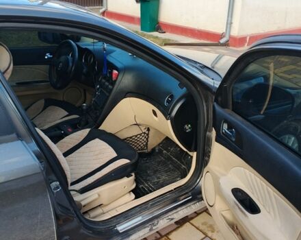 Сірий Альфа Ромео 159, об'ємом двигуна 1.91 л та пробігом 340 тис. км за 4700 $, фото 13 на Automoto.ua