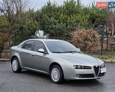 Сірий Альфа Ромео 159, об'ємом двигуна 1.9 л та пробігом 330 тис. км за 4499 $, фото 7 на Automoto.ua