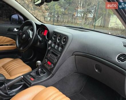 Сірий Альфа Ромео 159, об'ємом двигуна 1.9 л та пробігом 330 тис. км за 4499 $, фото 20 на Automoto.ua