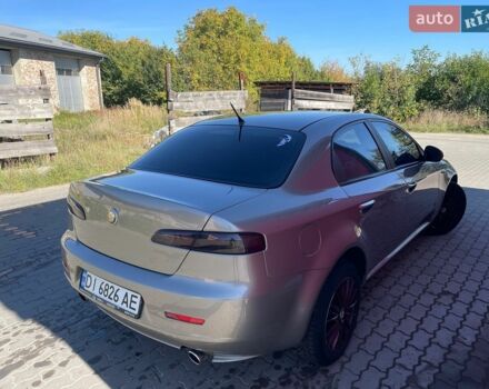 Серый Альфа Ромео 159, объемом двигателя 2.2 л и пробегом 250 тыс. км за 5999 $, фото 8 на Automoto.ua
