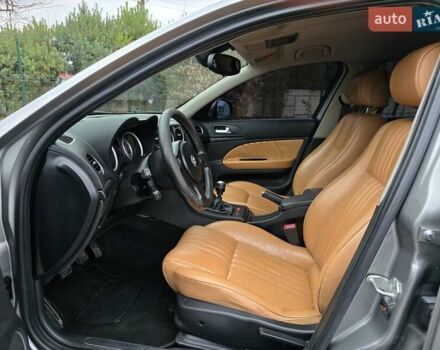 Сірий Альфа Ромео 159, об'ємом двигуна 1.9 л та пробігом 330 тис. км за 4499 $, фото 16 на Automoto.ua