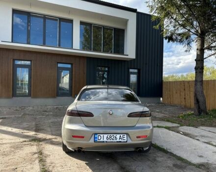 Сірий Альфа Ромео 159, об'ємом двигуна 2.2 л та пробігом 270 тис. км за 5000 $, фото 4 на Automoto.ua