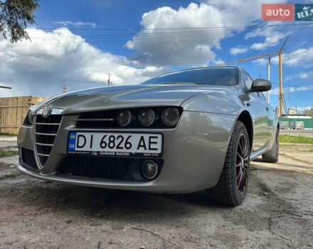 Серый Альфа Ромео 159, объемом двигателя 2.2 л и пробегом 270 тыс. км за 4800 $, фото 15 на Automoto.ua