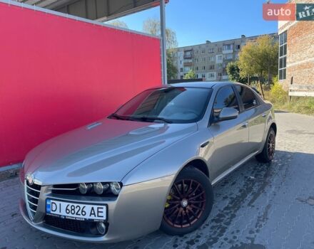 Серый Альфа Ромео 159, объемом двигателя 2.2 л и пробегом 250 тыс. км за 5999 $, фото 17 на Automoto.ua