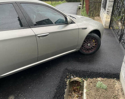 Серый Альфа Ромео 159, объемом двигателя 2.2 л и пробегом 260 тыс. км за 4500 $, фото 8 на Automoto.ua