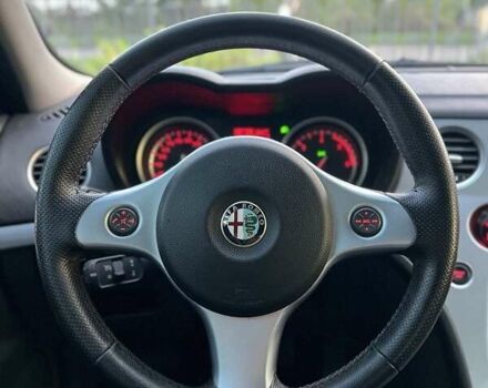 Серый Альфа Ромео 159, объемом двигателя 2.4 л и пробегом 89 тыс. км за 7800 $, фото 11 на Automoto.ua