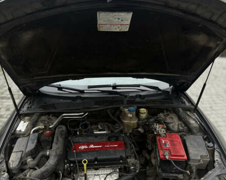 Серый Альфа Ромео 159, объемом двигателя 1.8 л и пробегом 290 тыс. км за 4800 $, фото 26 на Automoto.ua