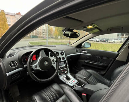 Сірий Альфа Ромео 159, об'ємом двигуна 2.2 л та пробігом 230 тис. км за 6500 $, фото 9 на Automoto.ua