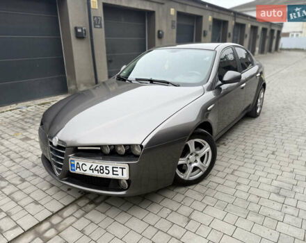 Серый Альфа Ромео 159, объемом двигателя 1.8 л и пробегом 290 тыс. км за 4800 $, фото 1 на Automoto.ua