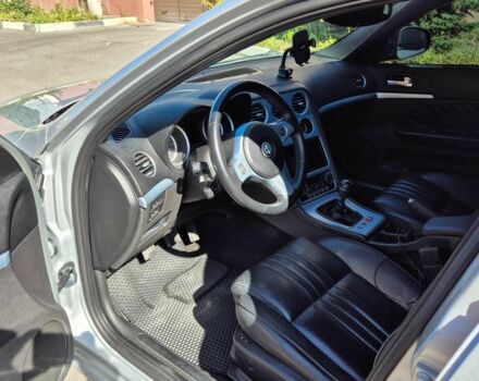 Сірий Альфа Ромео 159, об'ємом двигуна 2.4 л та пробігом 273 тис. км за 7200 $, фото 8 на Automoto.ua