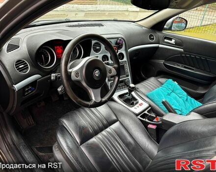 Сірий Альфа Ромео 159, об'ємом двигуна 2.4 л та пробігом 220 тис. км за 6500 $, фото 10 на Automoto.ua