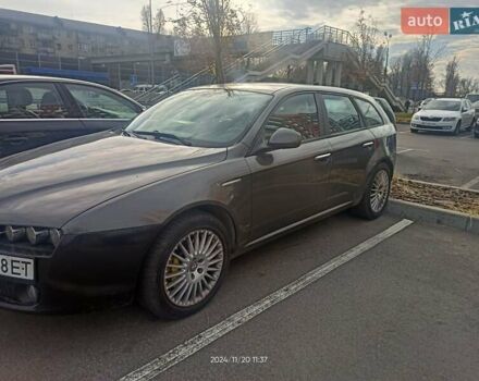 Серый Альфа Ромео 159, объемом двигателя 2.29 л и пробегом 300 тыс. км за 3500 $, фото 19 на Automoto.ua