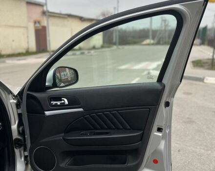 Серый Альфа Ромео 159, объемом двигателя 2.4 л и пробегом 252 тыс. км за 3500 $, фото 15 на Automoto.ua