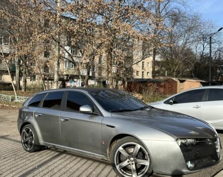 Серый Альфа Ромео 159, объемом двигателя 1.9 л и пробегом 330 тыс. км за 4800 $, фото 4 на Automoto.ua