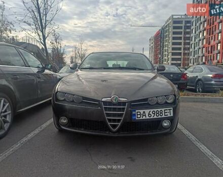 Серый Альфа Ромео 159, объемом двигателя 2.29 л и пробегом 300 тыс. км за 3500 $, фото 1 на Automoto.ua