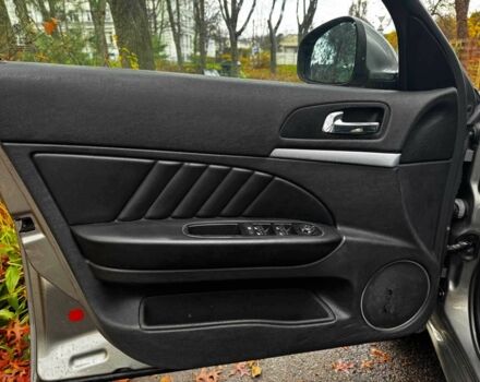 Серый Альфа Ромео 159, объемом двигателя 1.9 л и пробегом 304 тыс. км за 5590 $, фото 9 на Automoto.ua