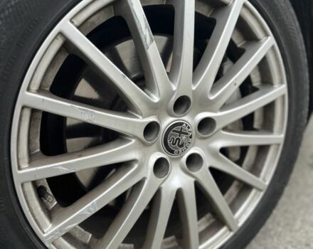 Серый Альфа Ромео 159, объемом двигателя 2.4 л и пробегом 252 тыс. км за 3500 $, фото 5 на Automoto.ua