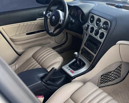 Серый Альфа Ромео 159, объемом двигателя 2.4 л и пробегом 326 тыс. км за 5100 $, фото 6 на Automoto.ua