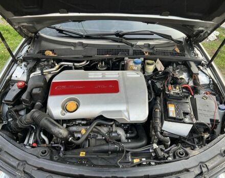 Серый Альфа Ромео 159, объемом двигателя 1.9 л и пробегом 330 тыс. км за 4800 $, фото 10 на Automoto.ua