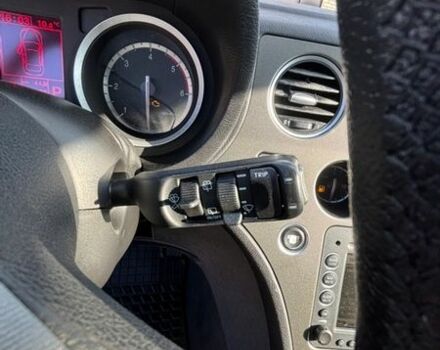 Сірий Альфа Ромео 159, об'ємом двигуна 2.4 л та пробігом 303 тис. км за 5900 $, фото 35 на Automoto.ua