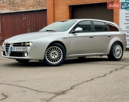 Серый Альфа Ромео 159, объемом двигателя 1.9 л и пробегом 295 тыс. км за 4700 $, фото 2 на Automoto.ua