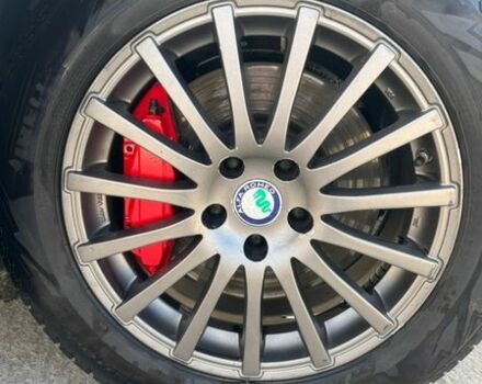 Сірий Альфа Ромео 159, об'ємом двигуна 2.4 л та пробігом 303 тис. км за 5900 $, фото 11 на Automoto.ua