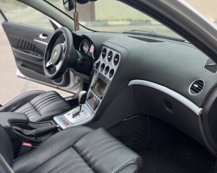 Серый Альфа Ромео 159, объемом двигателя 2.4 л и пробегом 252 тыс. км за 3500 $, фото 8 на Automoto.ua