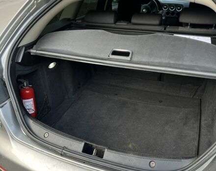 Серый Альфа Ромео 159, объемом двигателя 1.9 л и пробегом 330 тыс. км за 4800 $, фото 8 на Automoto.ua